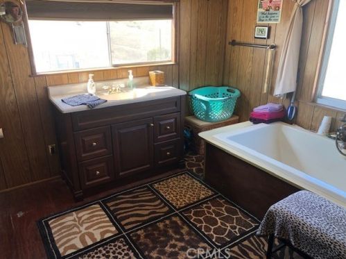 3696 Yosemite Pl, Lake Nacimiento CA  93446-7485 exterior