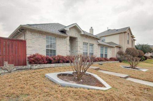 1724 Alpine Dr, Carrollton, TX 75007-3740
