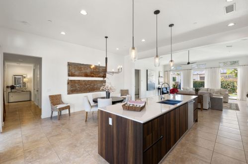 57768 Salida Del Sol, La Quinta CA  92253-8186 exterior