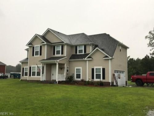 250 Arabian Ln, Moyock, NC 27958-8768