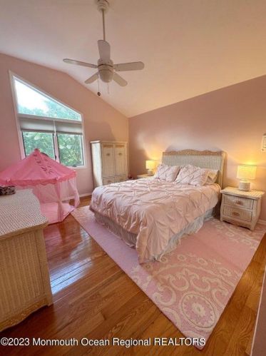 805 Holly Berry Ln, Bricktown NJ  08724-5127 exterior