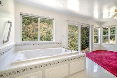 45100 Carmel Vly Rd, Greenfield CA  93927-9757 exterior