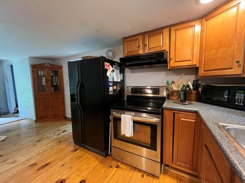 178 Old Walpole Rd, Keene NH 03431-4918 exterior