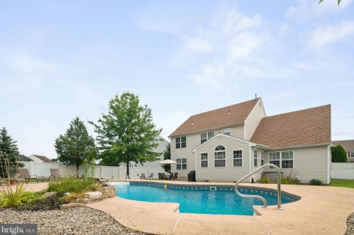 71 Easton Dr, Erial NJ  08081-4345 exterior