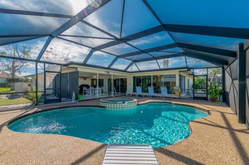 450 Coral Creek Dr, Placida FL  33946-2320 exterior