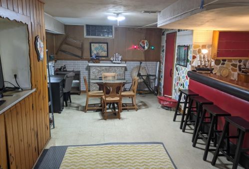 3068 32, Milwaukee WI 53215-4232 exterior