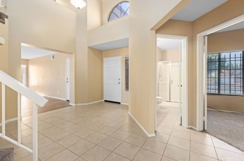 2553 Macfarlane Dr, Lancaster, CA 93536-6072