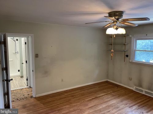 1215 Stratford Ave, Melrose Park PA  19027-3029 exterior