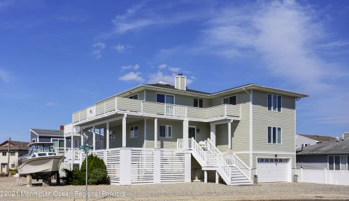 492 Boca Raton Dr, Lavallette, NJ 08735-3018