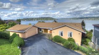 7614 Laurel St, Seattle, WA 98178-2729