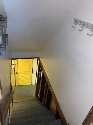 135 Voight Ave, Bridgeport CT  06606-1539 exterior