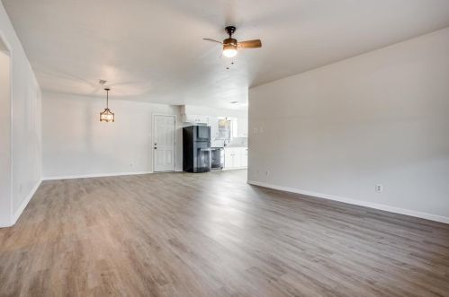 2212 Rifle Bend Dr, Georgetown TX  78626-8633 exterior