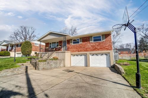 4958 Donlar Ave, Cincinnati, OH 45238-5327