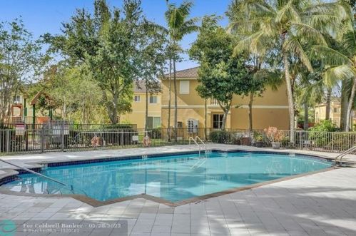 8905 18 St, Hollywood FL 33028-1734 exterior