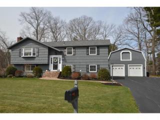 41 Ackerman St, Salem, NH 03079-3401