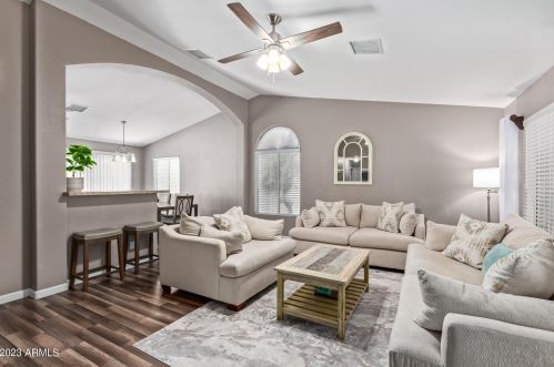 3631 Melinda Ln, Glendale, AZ 85308-2024