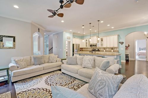 1717 Wellstead St, Mount Pleasant SC 29466-8374 exterior