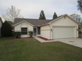 1818 Tarah Trace Dr, Brandon, FL 33510-2066