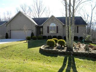 47 Bingham Ln, Crossville, TN 38558-2667