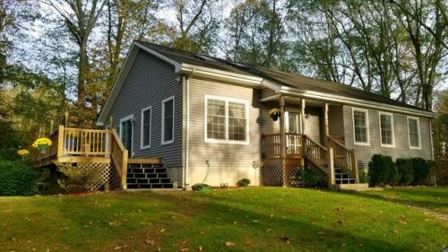 71 Johnson Cove Rd, Norwich, CT 06351-1023