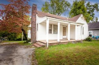 2548 Woodbine Ave, Knoxville, TN 37914-5236