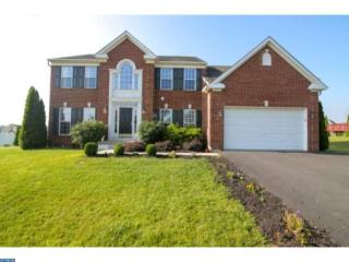 18 Lower Way Rd, Easton, PA 18045-8036