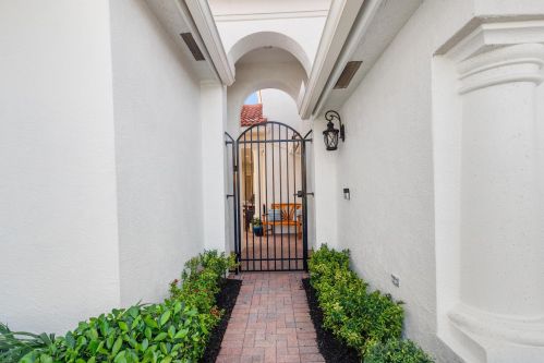 738 Maritime Way, West Palm Beach, FL 33410-3424