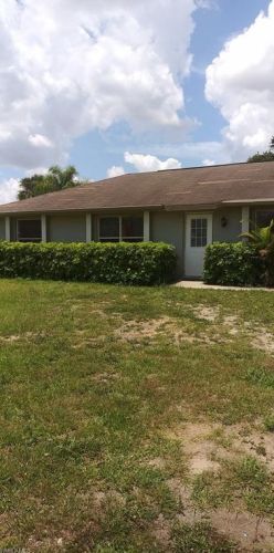 428 Valley Dr, Lehigh Acres, FL 33936-7310