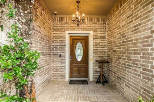 3617 Oak Crossing Dr, Pearland, TX 77581-7115