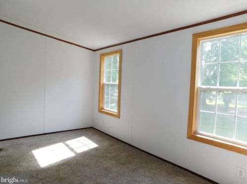 35353 Dannys Dr, Laurel DE  19956-3311 exterior