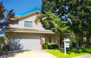 142 Larkin Cir, Folsom, CA 95630-3232