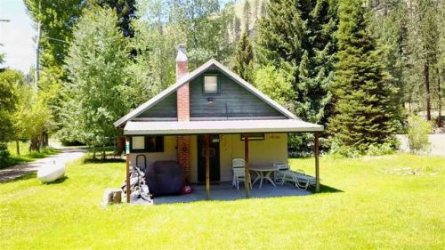 42 Osprey Dr, Lowman, ID 83637-7004