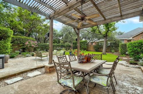 10246 Dianella Ln, Austin TX 78759-3038 exterior