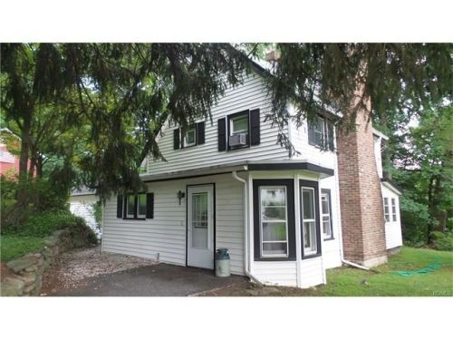 70 Suffern Ln, Thiells, NY 10984-1322