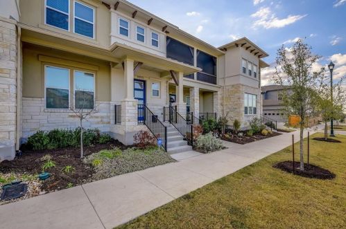 4615 Berkman Dr, Austin TX  78723-4595 exterior