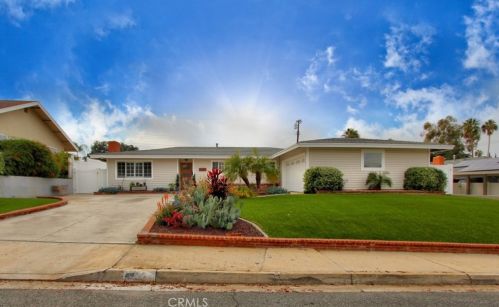 606 Iris St, Redlands CA  92373-5619 exterior