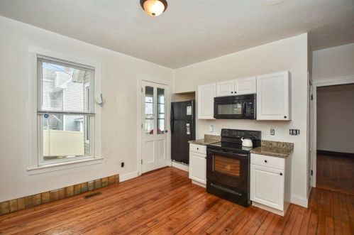 16 Westminster St, Worcester MA 01605-2701 exterior