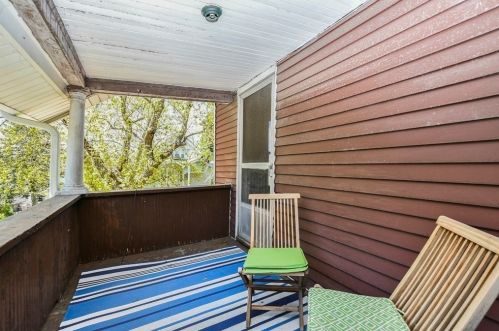 12 Woodford St, Worcester MA 01604-5423 exterior