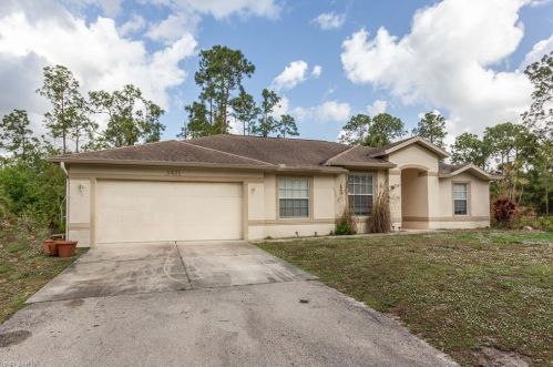 3431 2nd Ave, Naples, FL 34120-3750