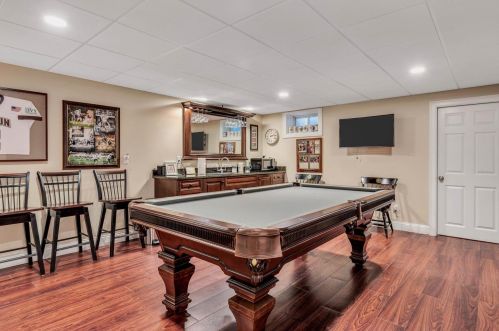 11 Teal Cir, Mashpee MA 02649-3676 exterior