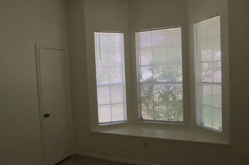 9505 Doliver Dr, Austin TX exterior