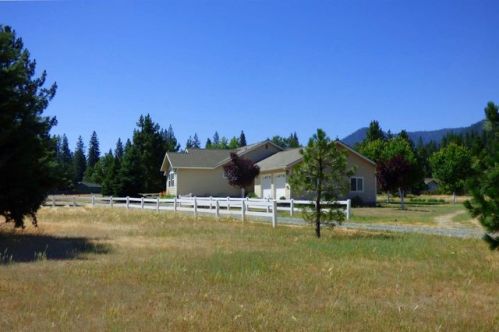 908 Kellems Ln, Sawyers Bar, CA 96027-9562