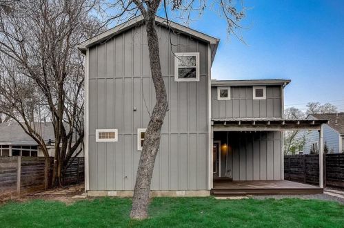 1707 Briar St, Austin TX 78704-3421 exterior