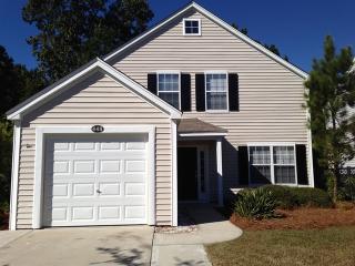 448 Live Oak Walk, Bluffton SC  29910-7906 exterior