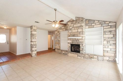 5811 Cannon Mountain Dr, Austin TX  78749-2899 exterior