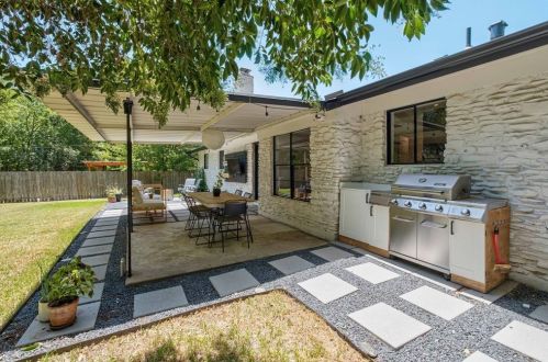 5407 Claymoor Dr, Austin TX 78723-4808 exterior