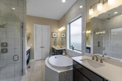 12432 Cardinal Flower Dr, Austin TX 78739 exterior