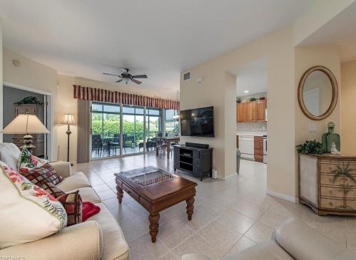 6803 Ascot Dr, Naples, FL 34113-2701