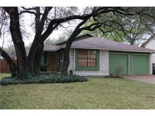 7103 Dallas Dr, Austin TX  78729-7808 exterior