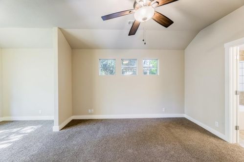 6928 Bay City Bnd, Austin TX 78725-2938 exterior